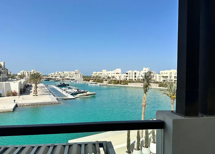 Fanadir Marina Vista *