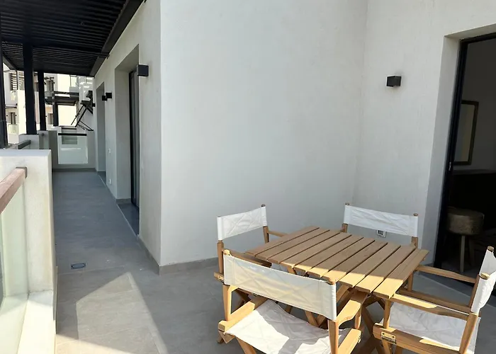 Fanadir Marina Vista *